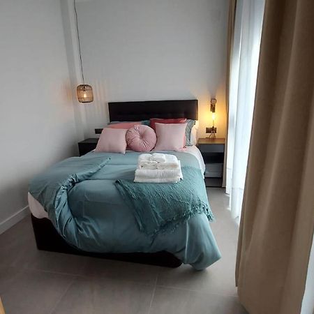 Love Rent4 Malaga City エクステリア 写真